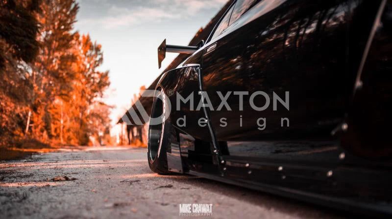 Nissan Skyline GT-R 35 Wide Body Kit + Set Of Carbon  Splitters - Maxton Design